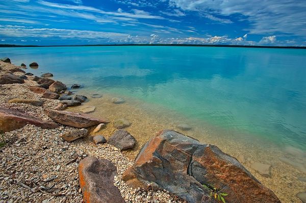 Canada-Manitoba-Little Limestone Lake Lake and rocks on shore